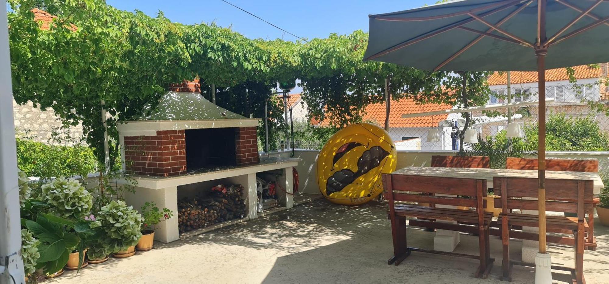 סוטיבאן Guesthouse Lidija מראה חיצוני תמונה